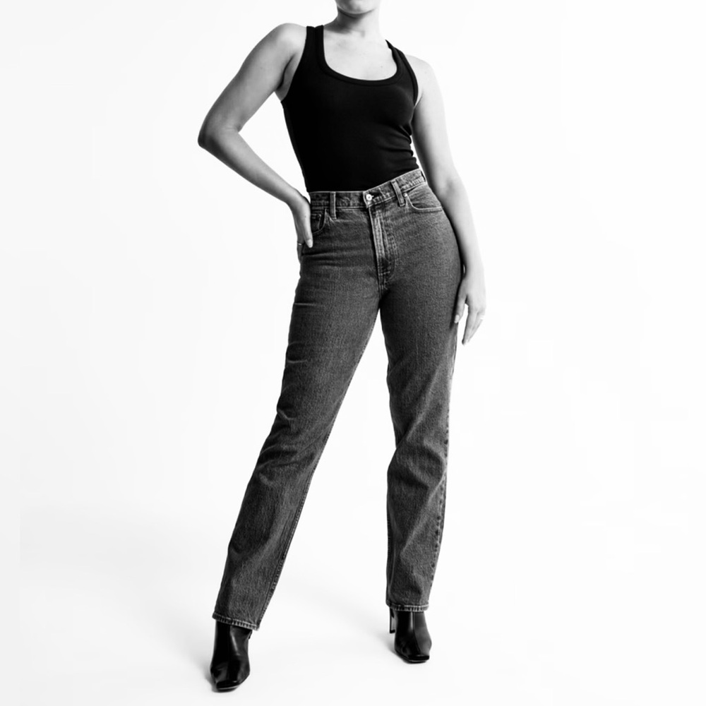 Abercrombie & Fitch The 90s Straight Ultra High Rise Curve Love - Picture 2 of 7